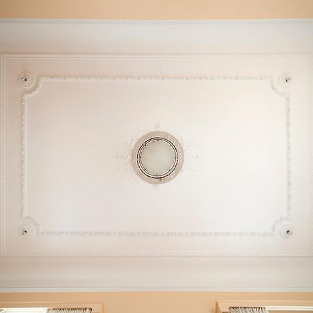 The White House In Plaka By Jj Hospitality Villa Athena Bagian luar foto