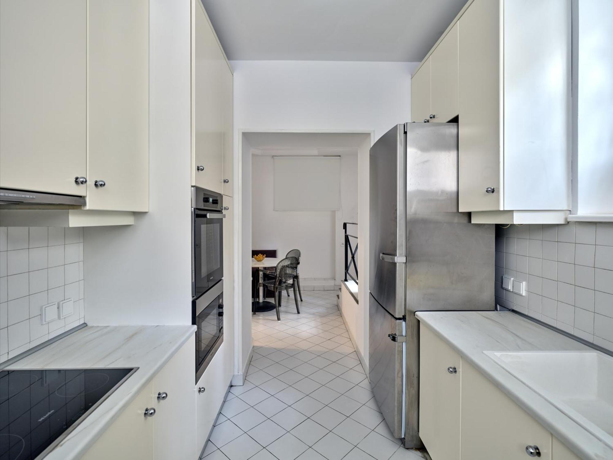 The White House In Plaka By Jj Hospitality Villa Athena Bagian luar foto